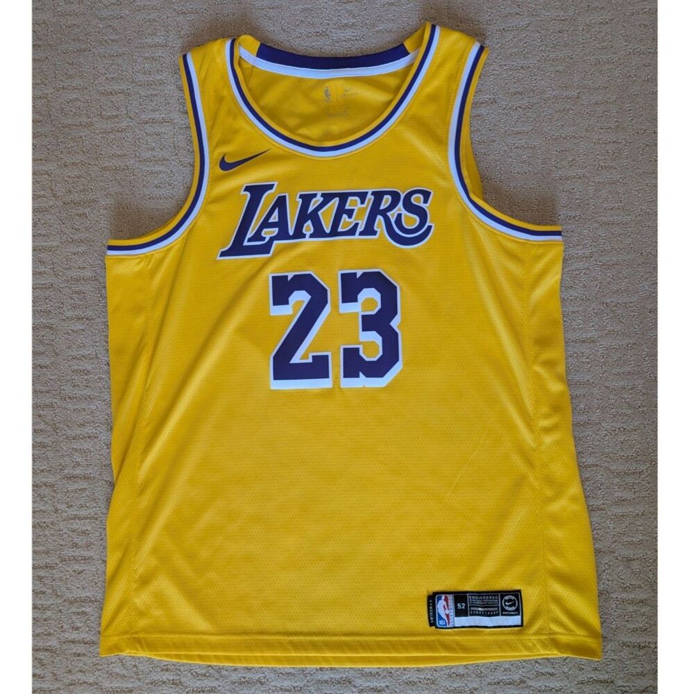 Nike Lebron James Lakers Jersey Mens XL XLarge Yellow Swingman Dri-Fit